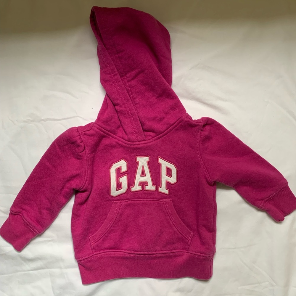 Gap hoodie 6-12 m